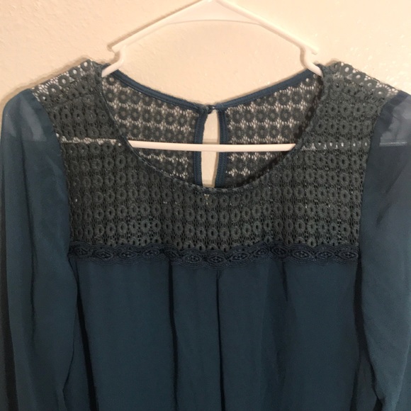 Green Dress - Picture 3 of 4